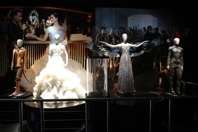 A traveling exhibition of The Hunger Games explores the historical, scientific and cultural contexts of the film.